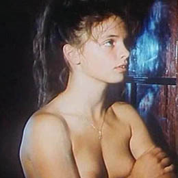 Julia Brendler desnuda