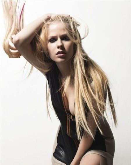 Avril Lavigne nuda. Foto - 41