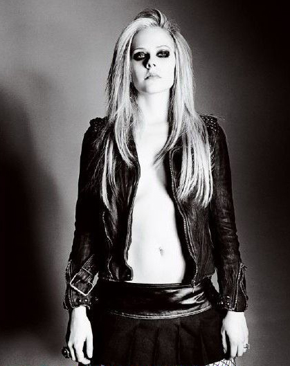 Avril Lavigne desnuda. Foto - 42