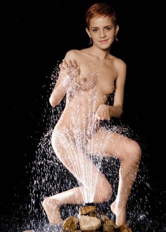Emma Watson nuda. Foto - 24