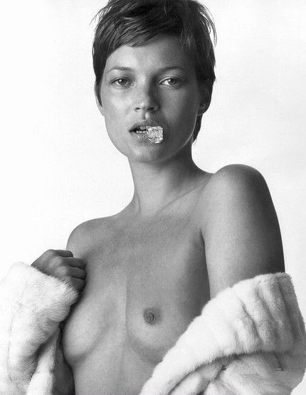 Kate Moss nago. Zdjęcie - 13
