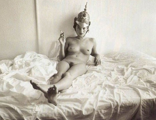 Kate Moss nago. Zdjęcie - 41