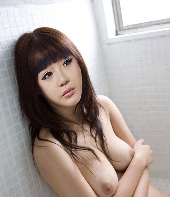 Park Bom nue. Photo - 3