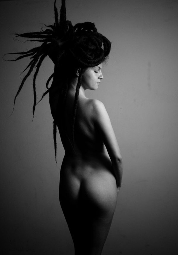  Nude. Photo - 17