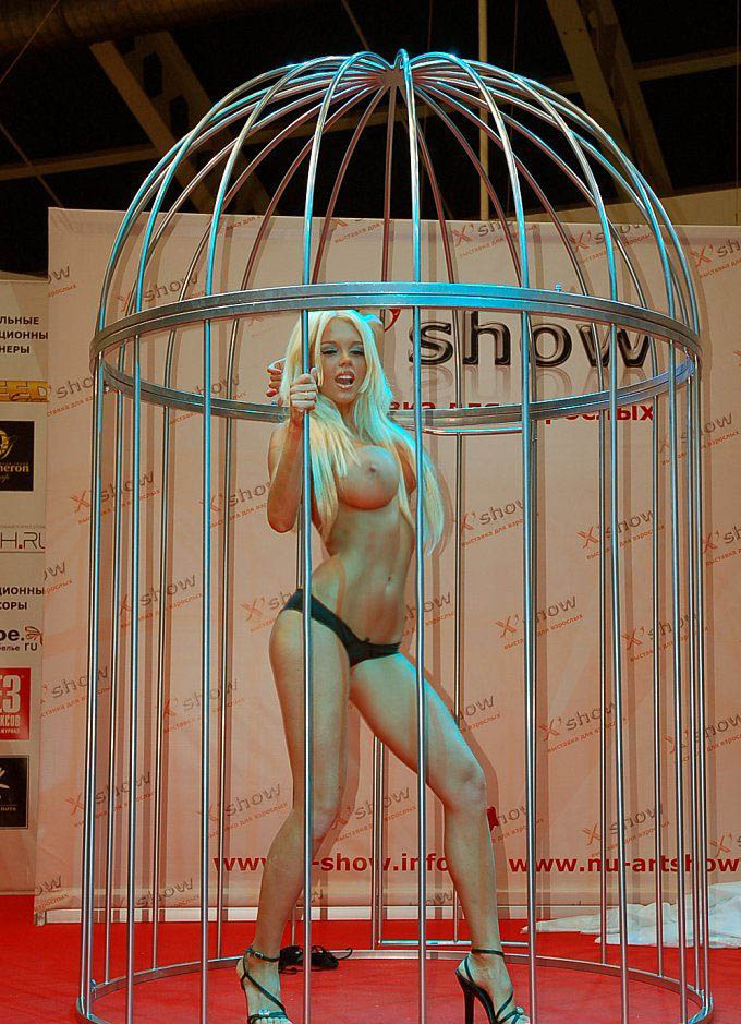 Katya Sambuka desnuda. Foto - 109