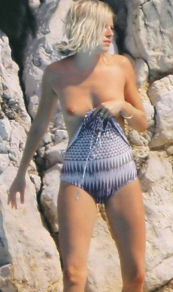 Sienna Miller nuda. Foto - 14