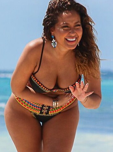 Adrienne Bailon nuda. Foto - 26