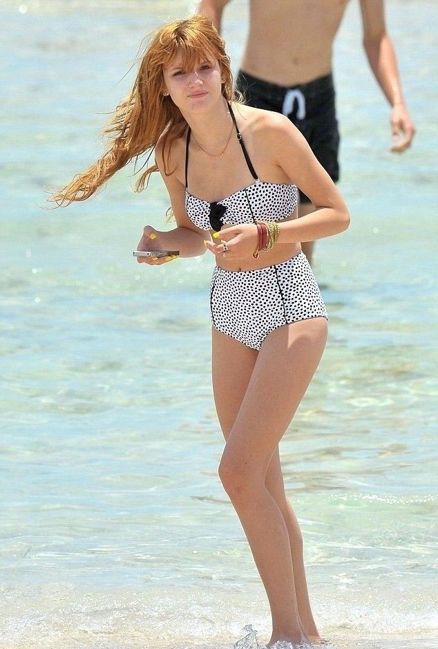 Bella Thorne desnuda. Foto - 50