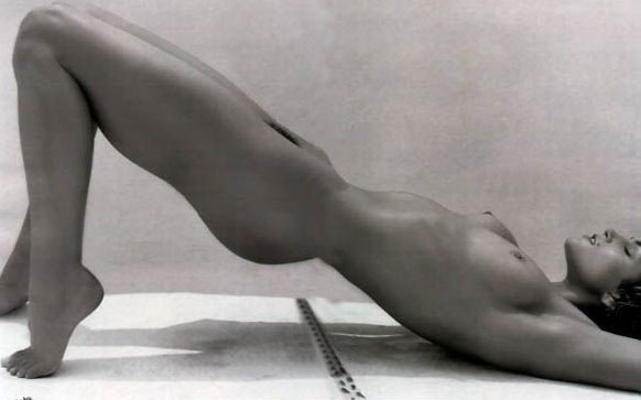 Cindy Crawford nue. Photo - 11
