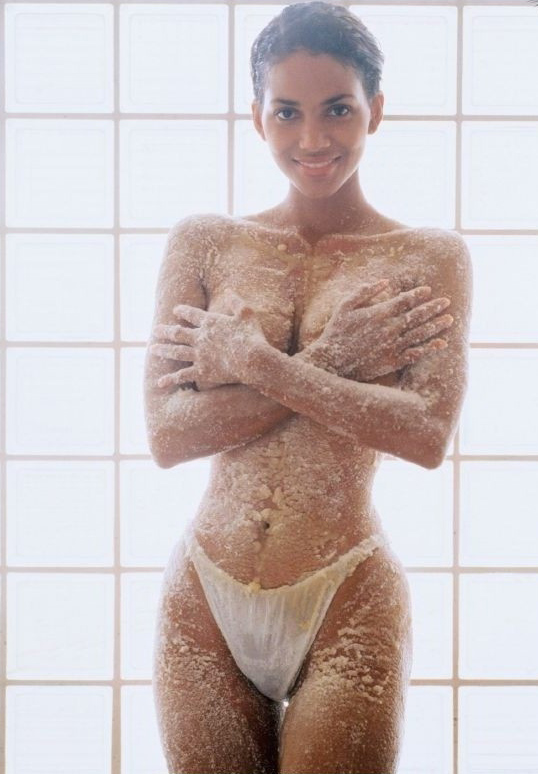 Halle Berry nuda. Foto - 20