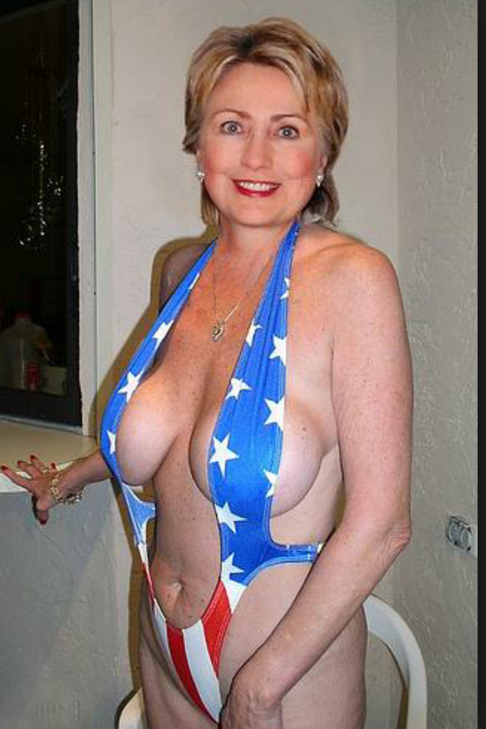 Hillary Clinton Naked.