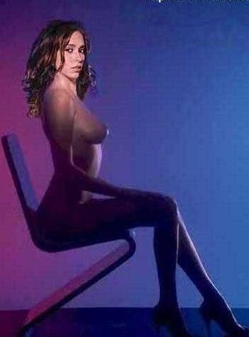 Jennifer Love Hewitt nahá. Foto - 2