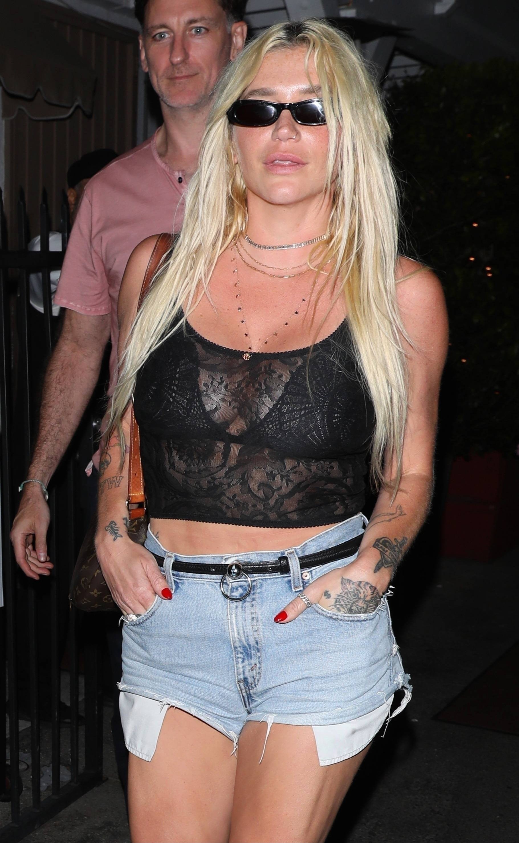 Kesha Sebert nuda. Foto - 31