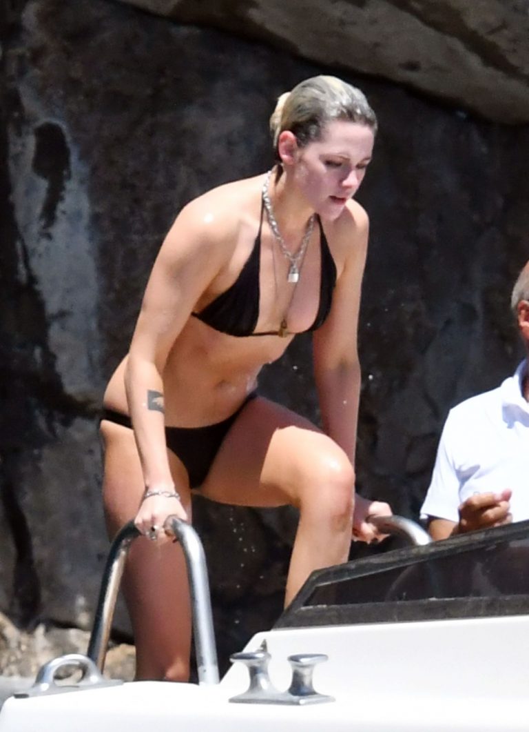 Kristen Stewart nuda. Foto - 14
