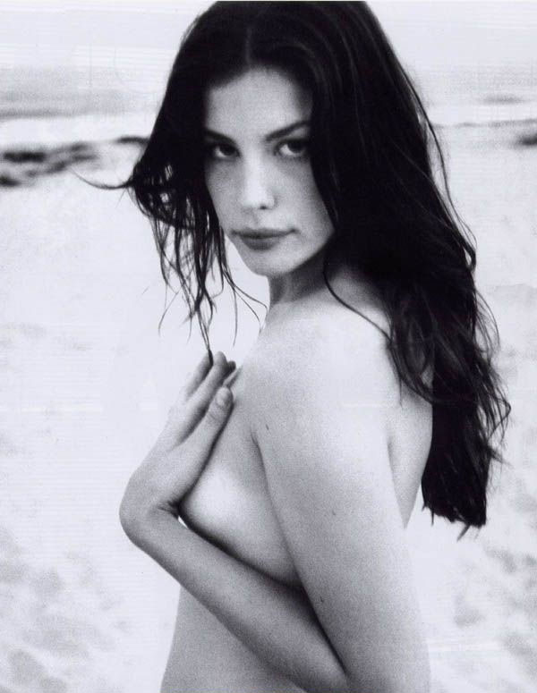 Liv Tyler desnuda. Foto - 8