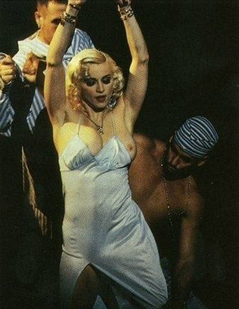 Madonna desnuda. Foto - 14