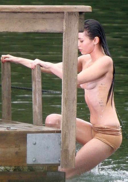 Megan Fox nuda. Foto - 1