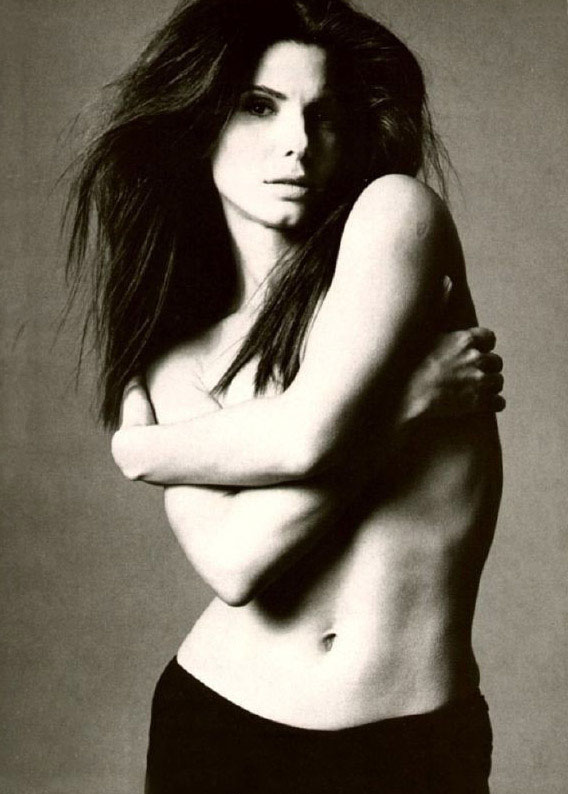 Sandra Bullock nue. Photo - 20