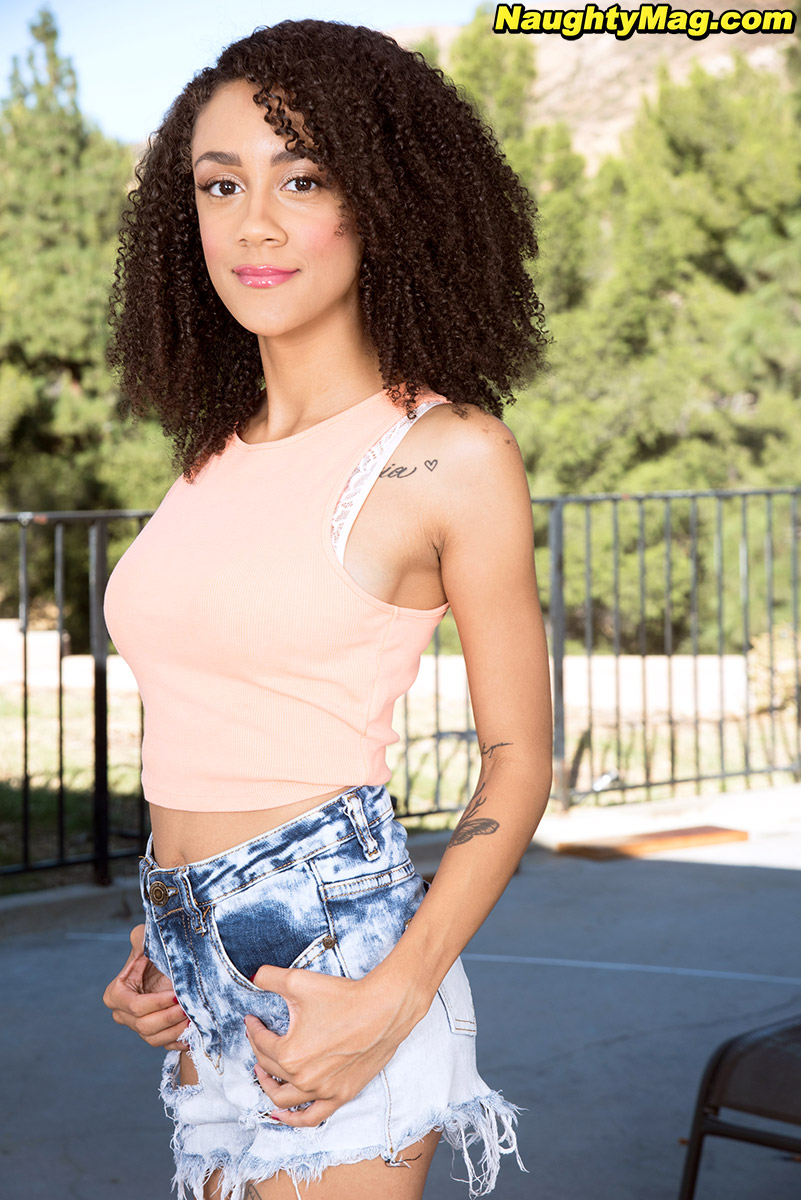 Ebony porn photos. Gallery № 5966. Photo - 1