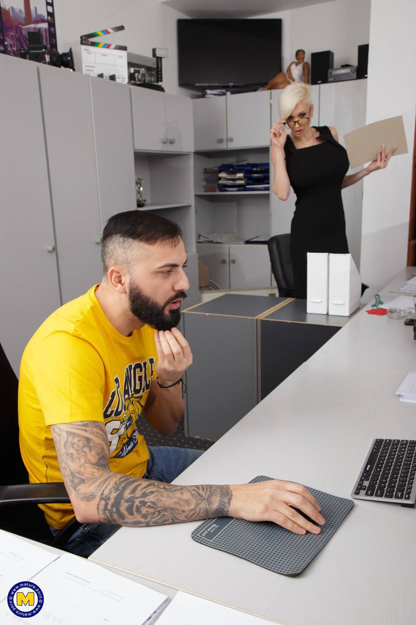 . Galerie № 10240. Photo - 1