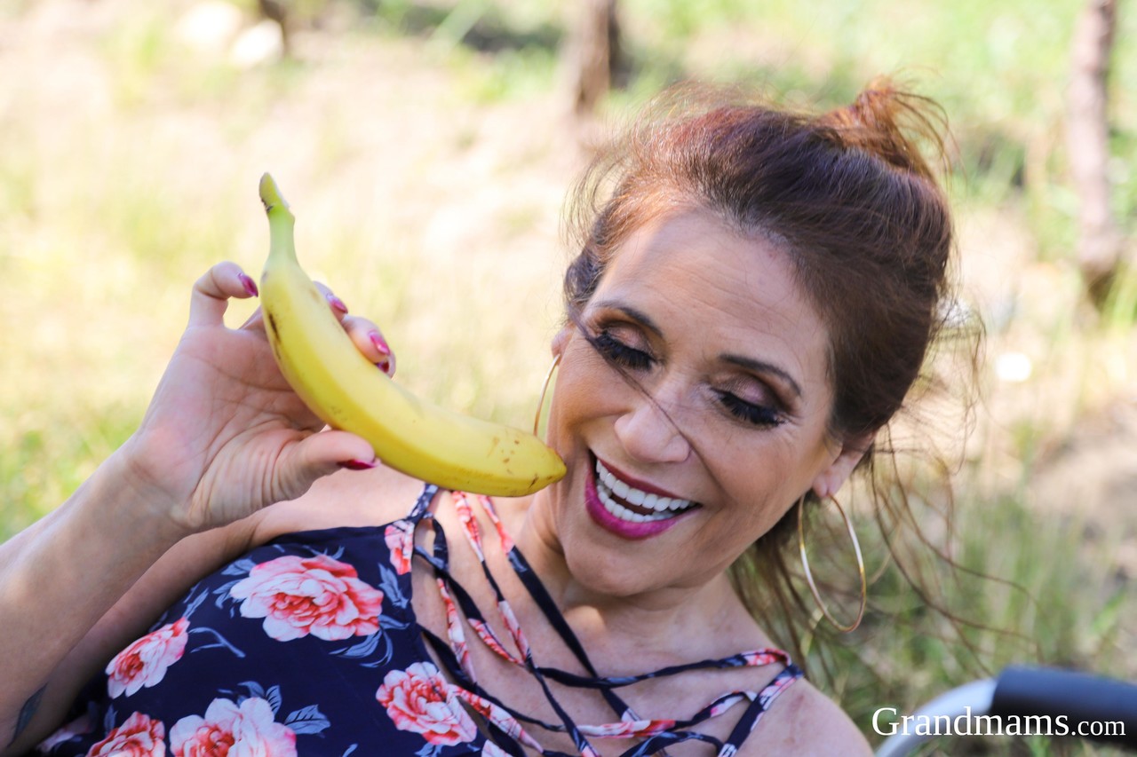 Zralý a starý. Galerie № 10565. Foto - 5