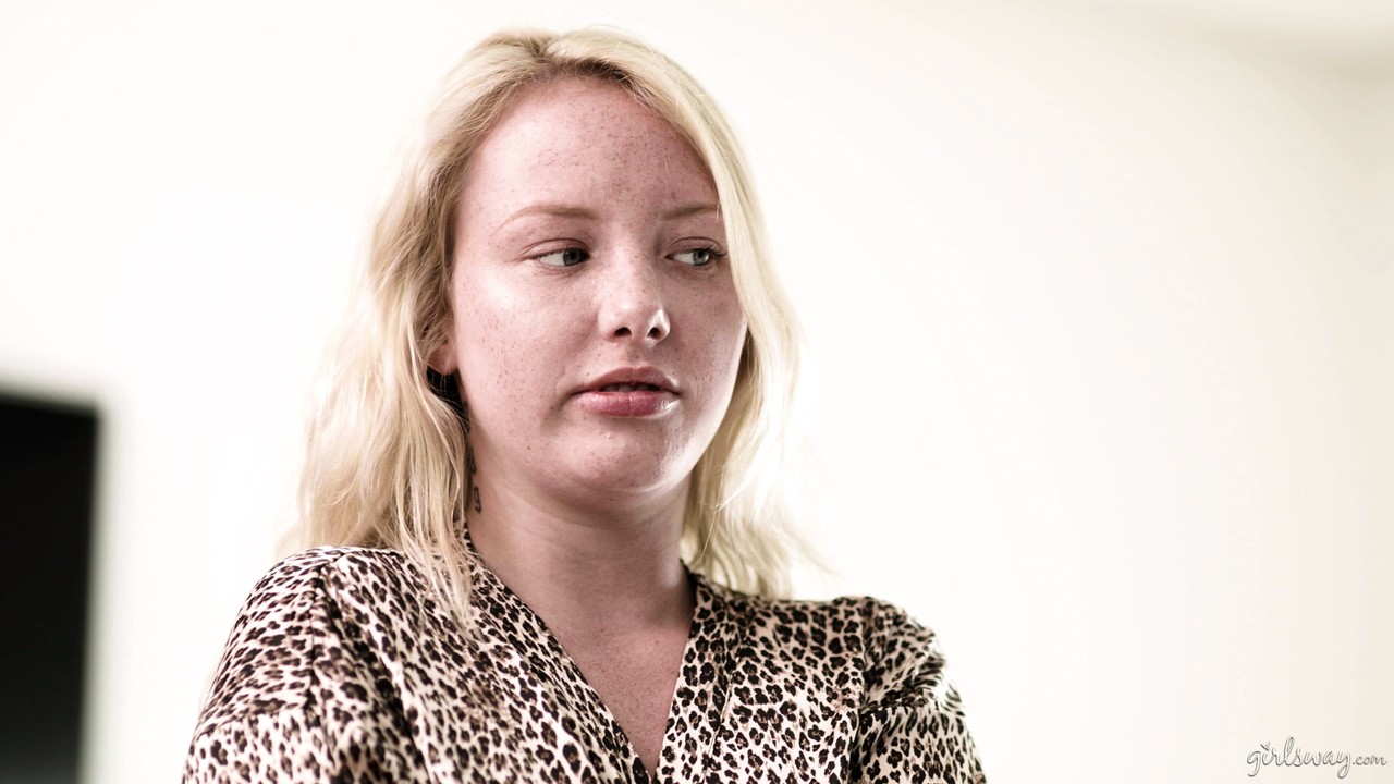 Lesbičky. Galerie № 8461. Foto - 3