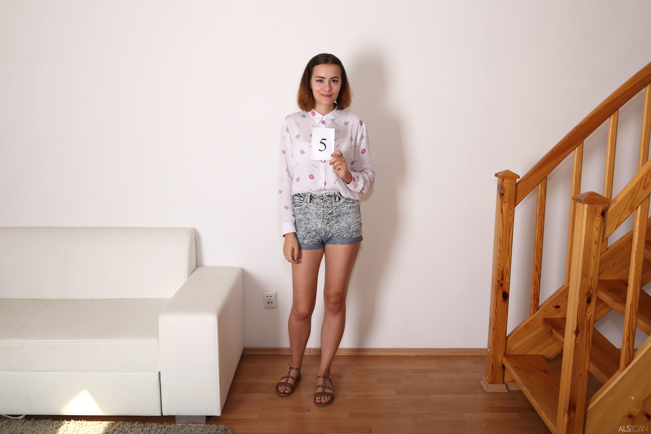 Молоденькие 18+. Галерея № 10586. Фото - 1