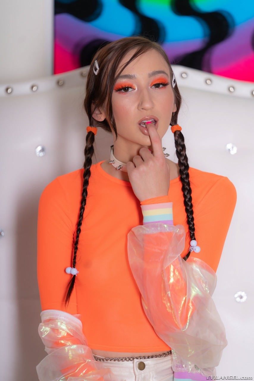 Mladý 18+. Galerie № 10711. Foto - 1