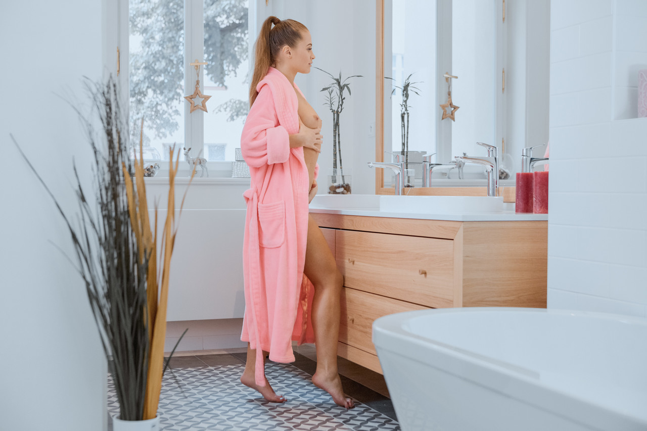 . Galerie № 10715. Photo - 1